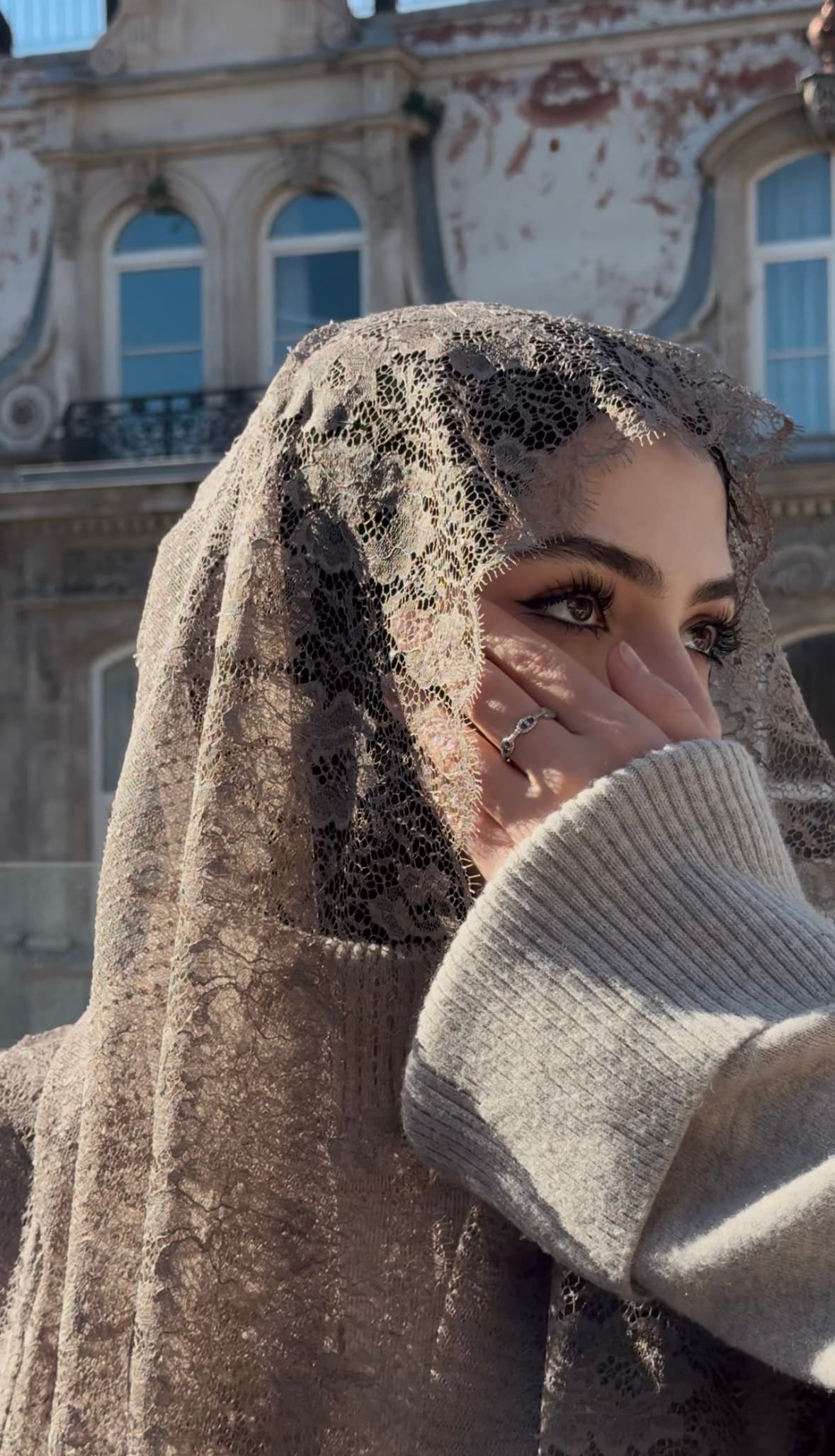 Premium Beige Lace Scarf
